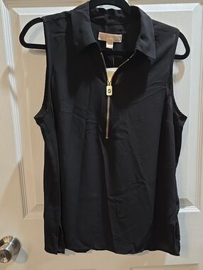 MICHAEL Michael Kors Black Sleeveless Zip-Front Collared Cami